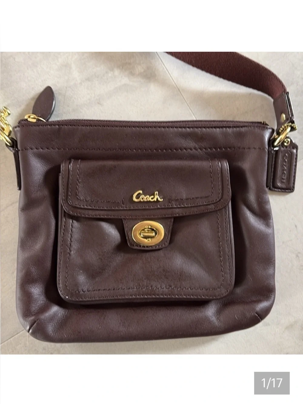 Coach Vintage leather essential Crossbody/shoulder Bag dark brown Like new